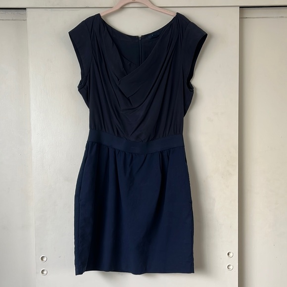 GAP navy blue cap sleeve dress size 12 - Picture 1 of 7
